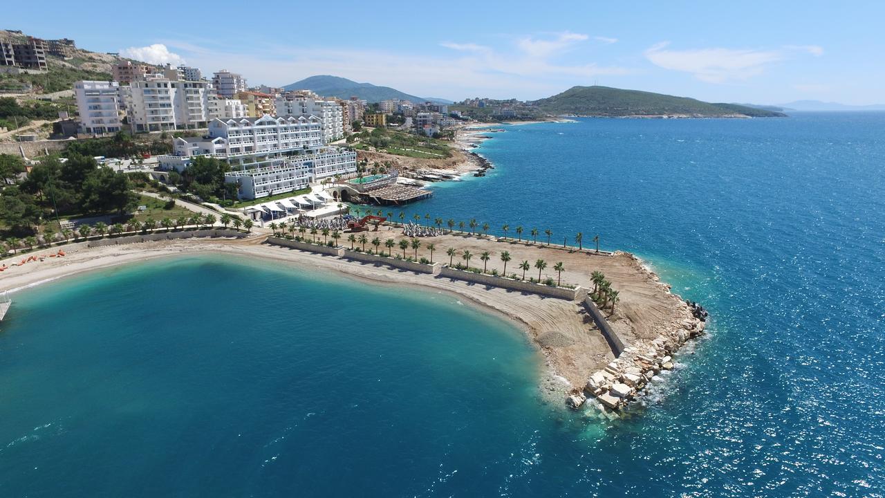 Santa Quaranta Premium Resort Sarande Exterior photo